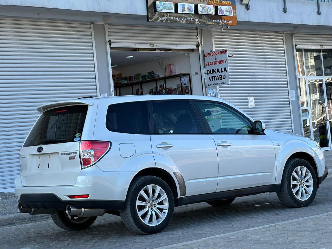 SUBARU FORESTER thumbnail 6